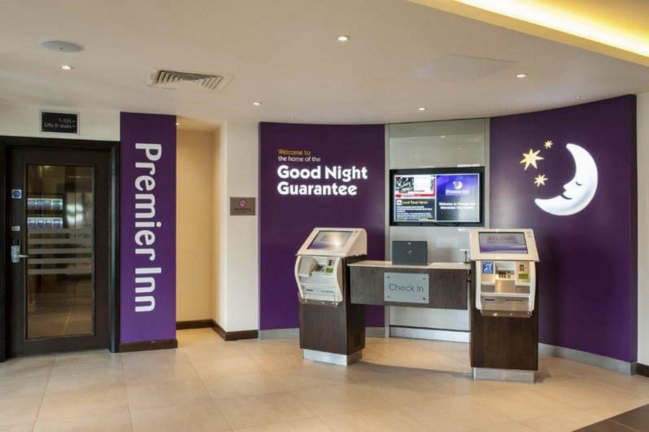 Premier Inn Worcester City Centre Bagian luar foto
